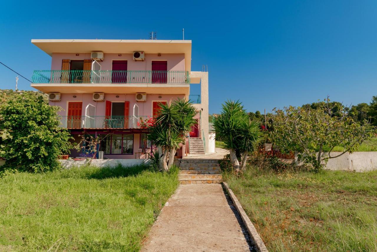 Tredis Hotel